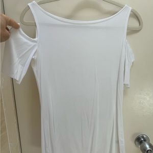 Bailey 44 updated white tshirt with cold shoulder. Size xs
